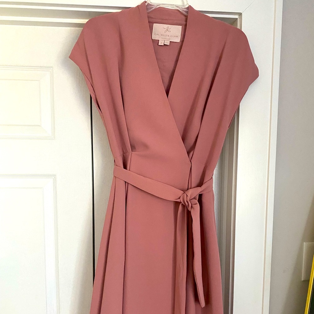Gal Meets Glam wrap midi dress